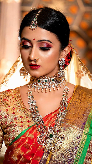 Harishika poonaccha, kannada actress, , traditional HD phone wallpaper