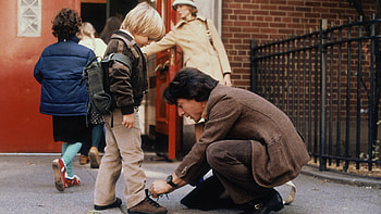 Kramer vs. Kramer, Dustin Hoffman's watch, Film trivia, Stylish accessory HD wallpaper