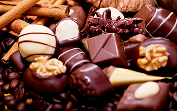 Chocolate, chocolates, brown, sweets, food, candy HD wallpaper
