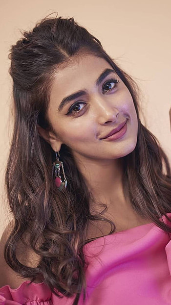 South Heroine, Pooja Hegde, Tollywood HD phone wallpaper