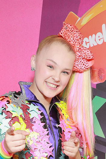 JoJo Siwa star portrait, News update HD phone wallpaper