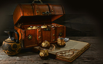 Candy, dessert, chest, food HD wallpaper