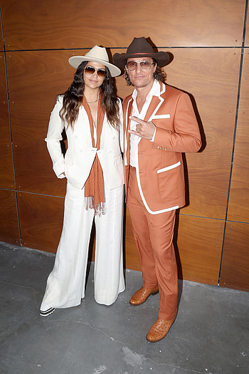 Celebrity couples, Fashion inspiration, Matching outfits, Style inspiration HD phone wallpaper