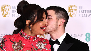 Priyanka Chopra, Nick Jonas, Stunning couple HD wallpaper