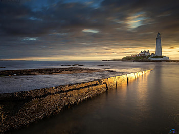 Lighthouse at High Tide, sea, lighthouse, architecture, tide, clouds, nature HD wallpaper