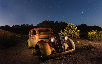 Wreck car, vintage, landscape, night HD wallpaper