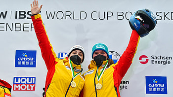 Kim Kalicki and Lisa Buckwitz, Skeleton (Sport) HD wallpaper