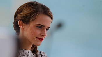 Emma Watson Gorgeous, emma-watson, celebrities, girls, gorgeous HD wallpaper