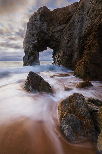 Waves, soft waves, coast, rocks, arch HD phone wallpaper