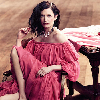 Eva Green, Movie star, Sensual beauty, Captivating presence HD phone wallpaper