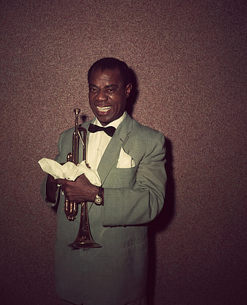 Louis Armstrong, Eight-second film, New Orleans in 1915, Jazz music mystery HD phone wallpaper