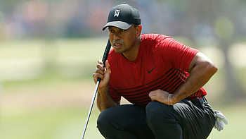Tiger Woods, Golf champion, Intense focus, Competitive spirit HD wallpaper
