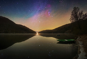 Boat Sitting On Top Of A Lake Under A Night Sky, boat, lake, sky, nature HD wallpaper