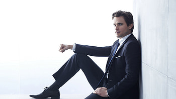 Matt Bomer actor , Handsome celebrity vibes, Striking and captivating, Hollywood allure HD wallpaper