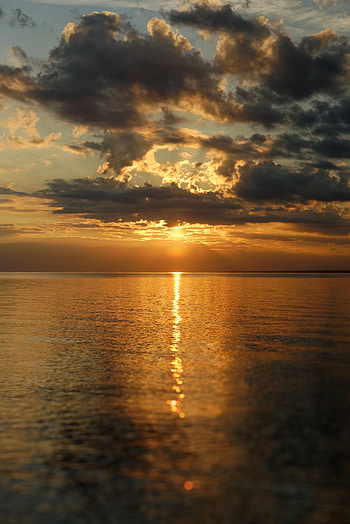 Nature, Water, Sunset, Clouds, Horizon, Glare HD phone wallpaper