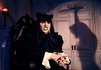 Natasia Demetriou, TV Show, What We Do in the Shadows HD wallpaper