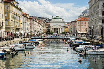 36 hours in Trieste, Italy travel guide, New York Times feature, Coastal city highlights HD wallpaper