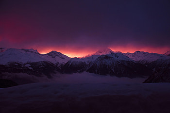 Sunset, Nature, Sky, Mountains, Clouds, Dark, Fog, Snow Covered, Snowbound, Vertices HD wallpaper