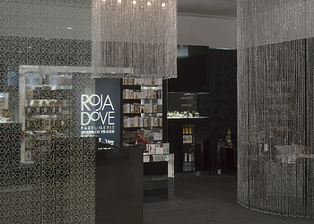 Roja Dove, Kinnersley Kent design, Perfume brand, Artistic packaging HD wallpaper