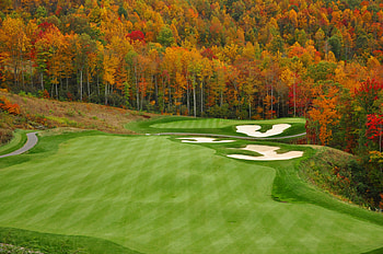 Golf Course, Autumn scenery, Fall colors, Seasonal charm HD wallpaper
