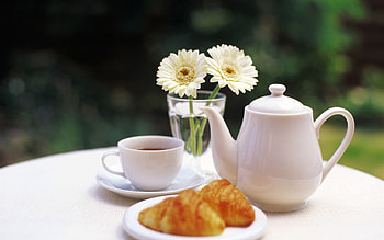 Food, Tea, Service, Teapot, Kettle, Croissant HD wallpaper