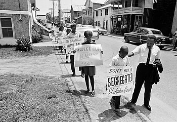 Martin Luther King Jr., Life and legacy, Embassy tribute, International recognition HD wallpaper