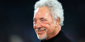 Tom Jones, , Stage presence, Timeless music HD wallpaper