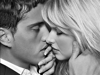 fall in love, kiss, white, black, love HD wallpaper