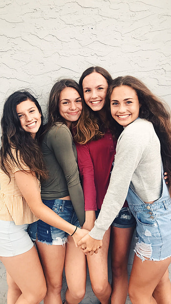 Friendship Group, Friends, Girls HD phone wallpaper