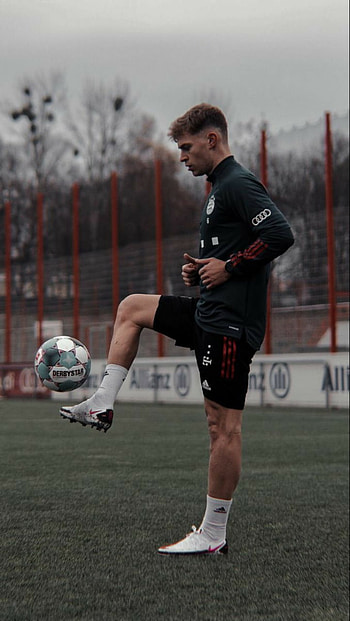 Kimmich 06, sports uniform, soccer, munich, bayern HD phone wallpaper
