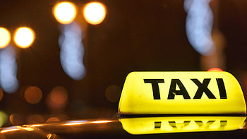 Taxi driver simulation, Virtual experience, Chauffeur gameplay, Professional driving HD wallpaper