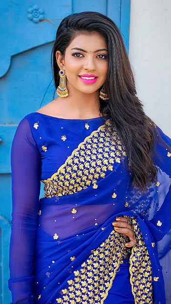 Madhuri pawar, marathi actress HD phone wallpaper