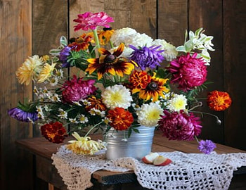 Autumn flowers, Tablet, apples, Flowers, Still life, Autumn HD wallpaper