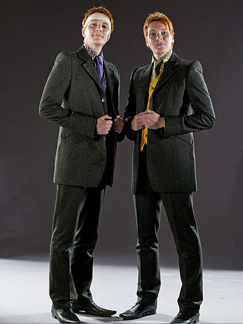 Fred Weasley, George Weasley, Harry Potter twins, Deathly Hallows HD phone wallpaper