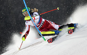 Katharina Liensberger, Slalom HD wallpaper
