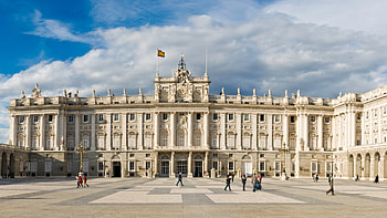 Madrid Palace, Guided tour, Religious heritage, Almudena Cathedral HD wallpaper
