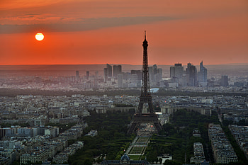 Eiffel Tower In Paris , france, paris, eiffel-tower, world HD wallpaper