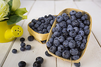 Fresh fruits, ripen, fruits, blueberry HD wallpaper