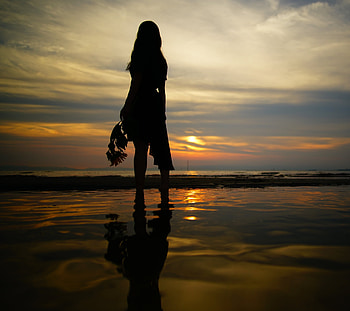 Women, Rear, Silhouette, Reflection, Sunset HD wallpaper