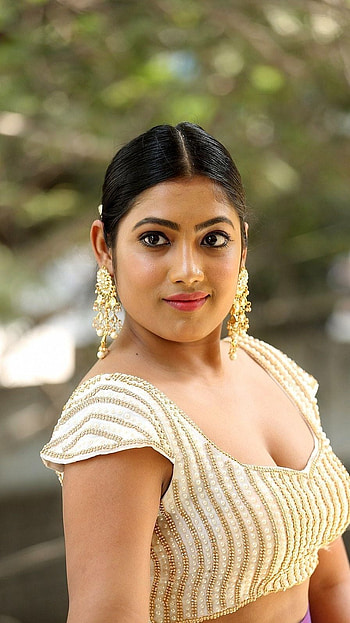 Sindura rout, telugu actress HD phone wallpaper