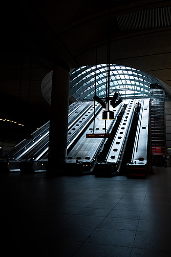 Miscellanea, Miscellaneous, Darkness, Climb, Subway, Lift, Escalators HD phone wallpaper