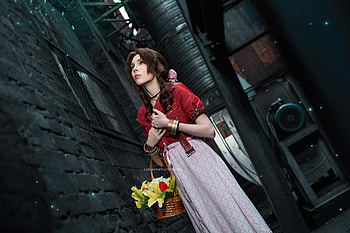 Aerith Gainsborough Final Fantasy Cosplay , aerith-gainsborough, final-fantasy-xv, final-fantasy, games, cosplay HD wallpaper