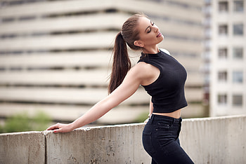 Girl In Black Dress Depth Of Field, girls, outdoors, model HD wallpaper
