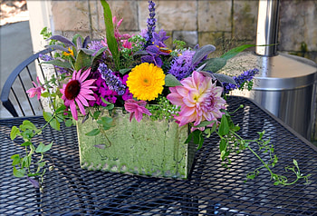 Flowers, Table, Vase, Lot, Composition, Different, Dahlia, Echinacea HD wallpaper