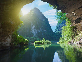 Vietnam, Vibrant , Captivating scenes, Enchanting beauty HD wallpaper