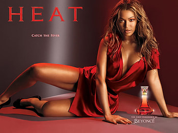 Beyonce Knowles, sexy, model, voluptuous, hot, singer, beautiful, beauty, babe, body, beyonce, legs HD wallpaper