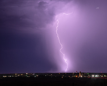 lightning HD wallpaper