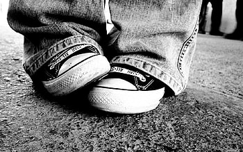 Be Converse, shoes, converse, emo HD wallpaper