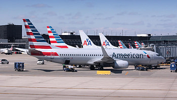 American Airlines, Kahlschlag bei easyjet iag ryanair HD wallpaper