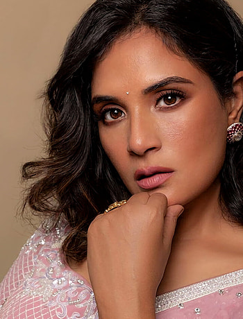 Richa Chadda, Bollywood actress HD phone wallpaper